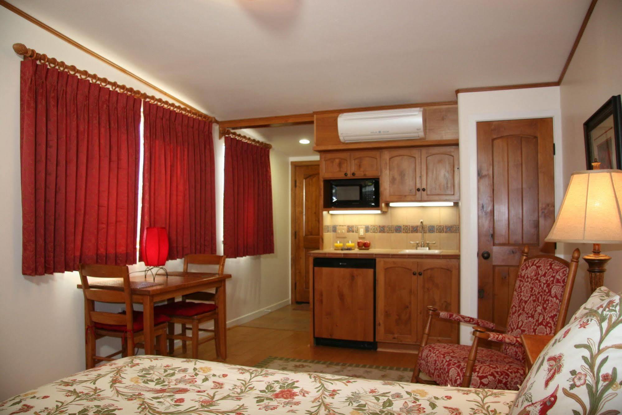 Ojai Retreat & Inn Zewnętrze zdjęcie